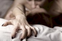 اكتشاف مكامن الإثارة لدى المرأة يحقق النشوة الجنسية