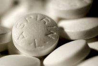 تناول الأسبرين قبل النوم يقلل مخاطر الذبحة القلبية