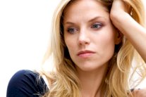 مزاجية النساء تسبب الزهايمر