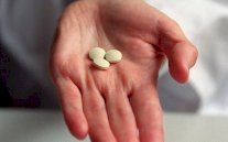 حبة دواء جديدة قد تطيل عمر الأشخاص حتى 120 عاماً