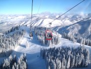 أشهر الوجهات العالمية للسياحة الشتوية