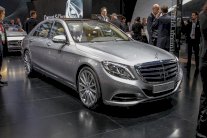 مرسيدس تكشف سعر أغلى سياراتها لمن يرغب 