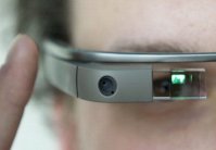 هل التكنولوجيا التي تُرتدى تجعلنا أكثر ذكاء؟