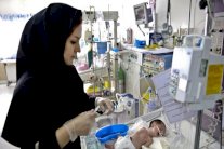 إيران تحظّر وسائل منع الحمل حفاظًا على القوة العسكرية