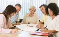 تعلم لغة ثانية يحمي من الخرف