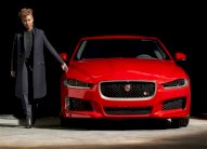  المشاهير يروجون لسيارة جاكوار الجديدة