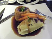  أطباق المطاعم الفاخرة أسوأ من الوجبات السريعة 