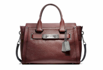 حقيبة SWAGGER من كوتش