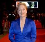 ميريل ستريب يالأزرق الملكي من لانفين 