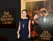 كاري موليغان تختار إطلالة من لانفين