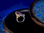 Alegoría مجوهرات أبطالها الفراشات