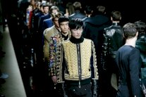 بالمان تذهب الى العصور الوسطى في أسبوع باريس للموضة