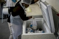 بنوك حليب الأم لخفض وفيات الأطفال في جنوب أفريقيا