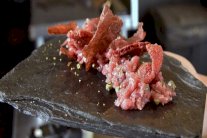 لتلك الأسباب الحديد جزء بالغ الأهمية من نظامنا الغذائي