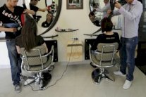 زيارة صالون تصفيف الشعر قد تؤدي الى جلطة دماغية