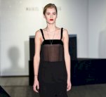 الفرو يطغى على أزياء أسبوع كوبنهاغن للموضة