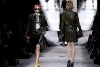 ألمان يفصلون وآخرون يلبسون في أسبوع الموضة بلندن