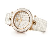 فيرساتشي تطلق تشكيلة ساعات Vanitas Ceramic الجديدة