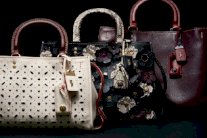 كوتش تقدم حقيبة اليد النسائية الجديدة The Rogue