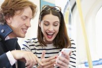 الفتيات تملن لمصاحبة الصبية الذين يتسمون بصفة التعاطف!