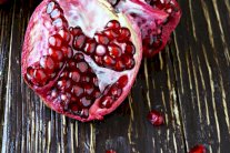 الرمان يضيف سنوات الى العمر