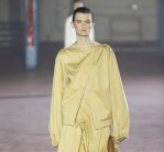 أسبوع الموضة في لندن...منصّة انطلاق المصممين الجدد