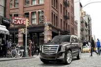 كاديلاك تقدم أول خدمة من نوعها.. اشتراك شهري لسياراتها