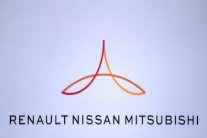 نيسان تعلن سحب 1,21 مليون سيارة في اليابان