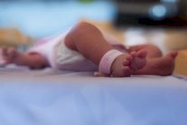 قلة النوم قد تؤدي الى الولادة المبكرة