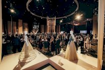 سواروفسكي في معرض Sparkling Couture بدبي