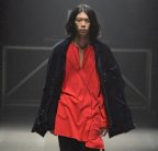 تيبي فوجيتا وتشكيلة ملابس تناسب الجنسين