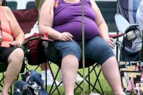 الصدمات تزيد احتمالات إصابة المرأة بالبدانة