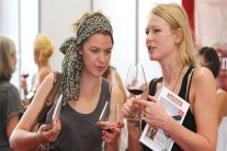 ضرر الكحول على المرأة أكبر منه على الرجل