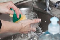 الأعمال المنزلية البسيطة تطيل العمر