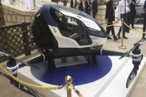 دبي تعلن عن خطط تشغيل طائرة ركاب ذاتية القيادة