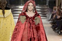 تشكيلات خريف 2017 في أسبوع ميلانو للموضة