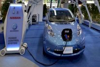 تحدياً لترامب .. مدن أميركية تتعهد بشراء سيارات كهربائية