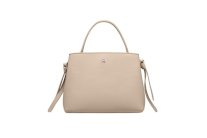 إيغنر تطلق تشكيلة حقائب