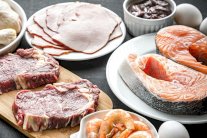 أغذية تحميك من الاكتئاب