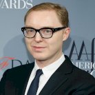 فوز ستيوارت فيفرز بجائزة 