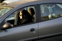 سبل الوقاية من ضربات الشمس أثناء القيادة في رمضان