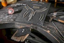 ميسيكا باريس تطرح قلادتها الجديدة Isadora