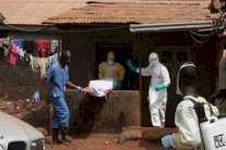 دفن ضحايا إيبولا أنقذ العالم وآلاف الأرواح من الفيروس الفتاك