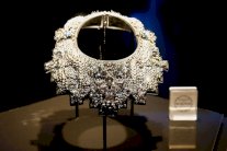 سواروفسكي تحتفل بتأسيس دار 