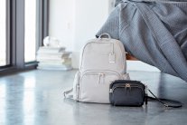 حقائب أنيقة للسيدات من تومي