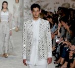 أزياء إترو بلمسة بوهيمية أنثوية