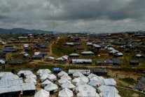 الصحة العالمية تحذر من انتشار الكوليرا في مخيمات اللاجئين الروهينغا