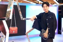 علامة مايكل كورس تقيم معرض Qixi لعام 2018