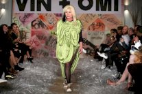 هكذا تبدو تجربة المشاركة كعارضة في أسبوع لندن للموضة !