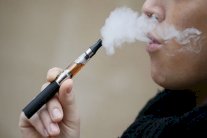  أميركا تحظر بيع السجائر الالكترونية بالنكهات 